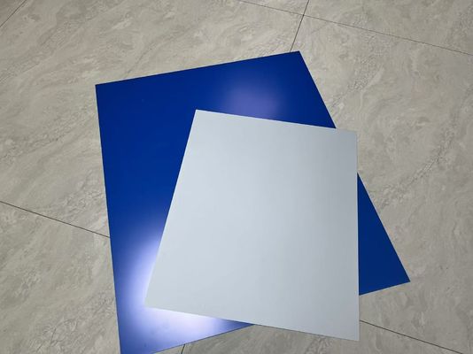 22-25s 생산 시간 상업적 인쇄용 개발자 없이 처리되지 않은 CTP 판