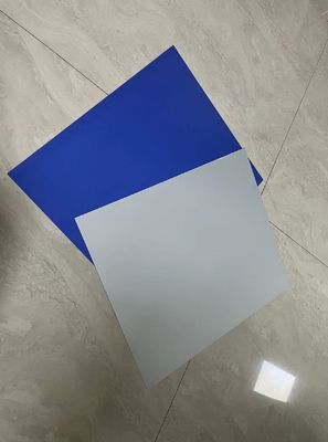 등록 정확성을 향상시키기 위한 양성 이중층 열 CTP 판