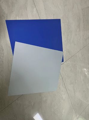 더 나은 이미지 품질과 더 날카로운 세부 사항과 함께 두층 열 CTP 판