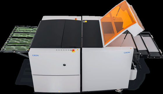 반자동/자동 로딩 시스템과 함께 고속 220V CTP 판 제작 기계